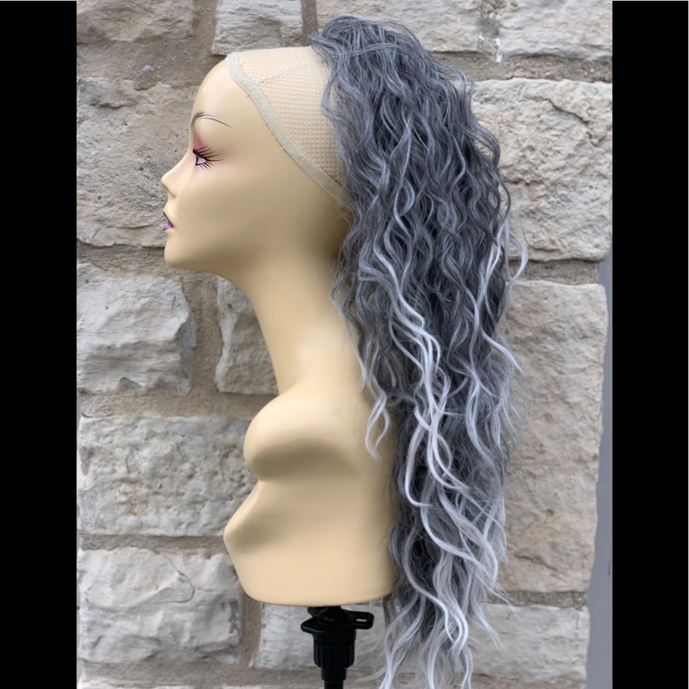 Grey ponytail curly wavy drawstring ponytail - Picture 7 of 8